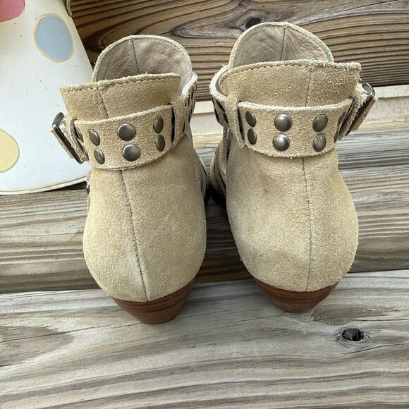 Matisse Leather Bootie Straps Size 9M- Urban Chic Studs Buckles Straps Beige - Picture 4 of 8